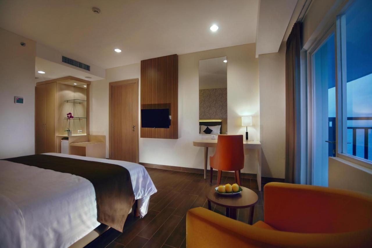 BW Suite Belitung Tanjung Pandan Exterior photo