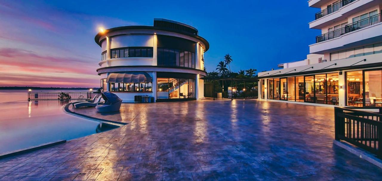 BW Suite Belitung Tanjung Pandan Exterior photo